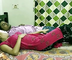 Hot indian wife and weak hubby penis strong nehi hota caught in hidden webcam