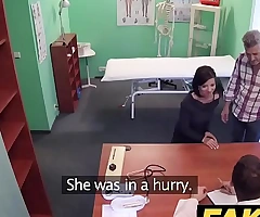 Fake hospital czech contaminate cums go away from wild cheating wifes tight pussy