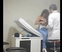Doctor does not repel together with ends beside screwing his patient