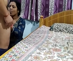Indian Desi Aunty Fucked Hard Yon Her Tight Pussy With Local Boy Hot Sex Scream susceptible 2024
